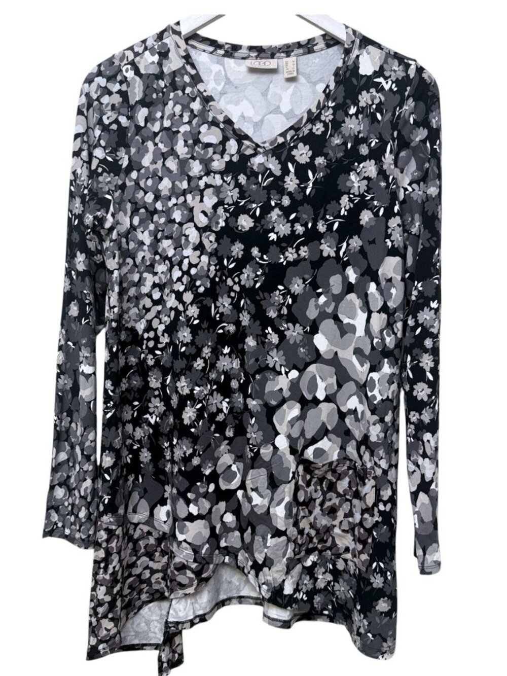 LOGO Lori Goldstein Tunic Tee Womens Medium Black Floral Asymmetrical Hem